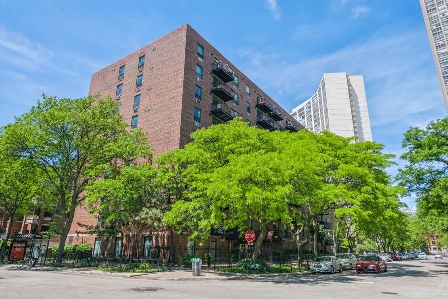 3900 Pine Grove Avenue - Photo 1