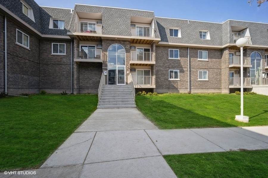 820 Mcintosh Court - Photo 1