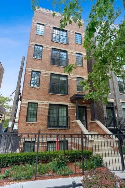860 Aldine Avenue - Photo 1