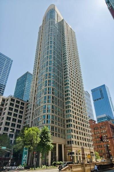 345 La Salle Drive - Photo 1