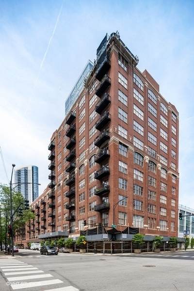 360 Illinois Street - Photo 1