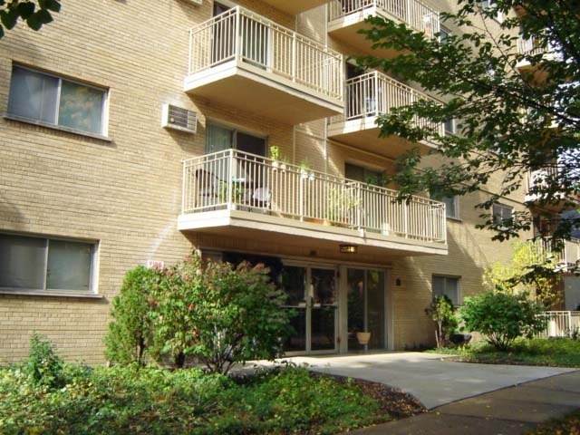 115 Marengo Avenue - Photo 1