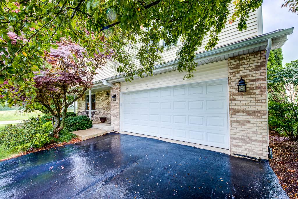 713 Young Drive - Photo 1