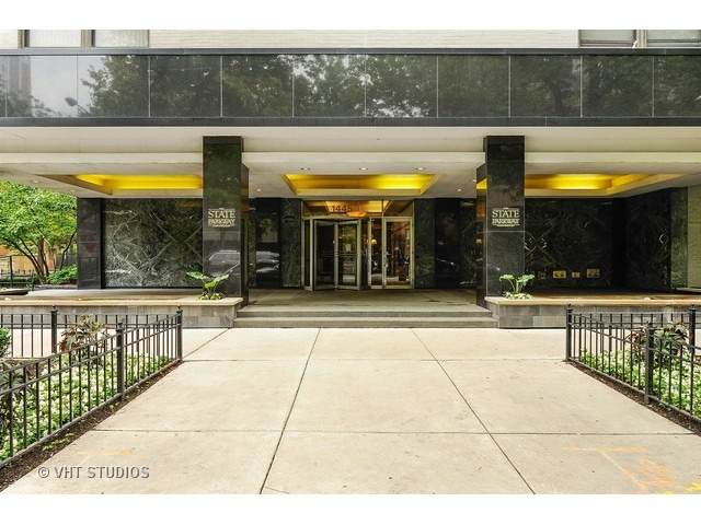 1445 State Parkway - Photo 1