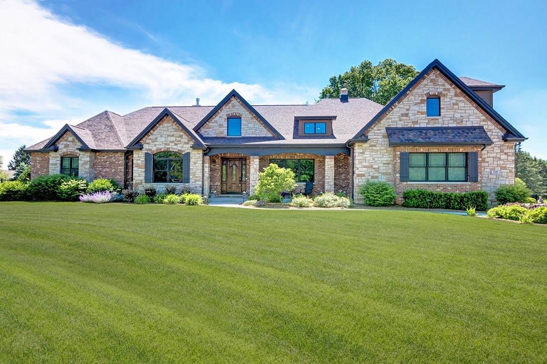 1120 Green Glen Court - Photo 1