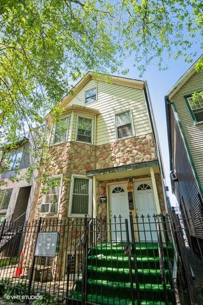 1712 Rockwell Street - Photo 1