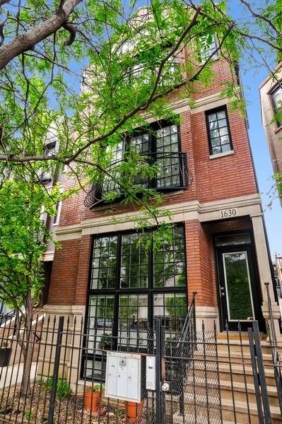 1630 Bosworth Avenue - Photo 1