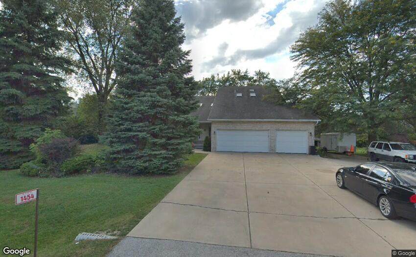 1454 Lincoln Street - Photo 1