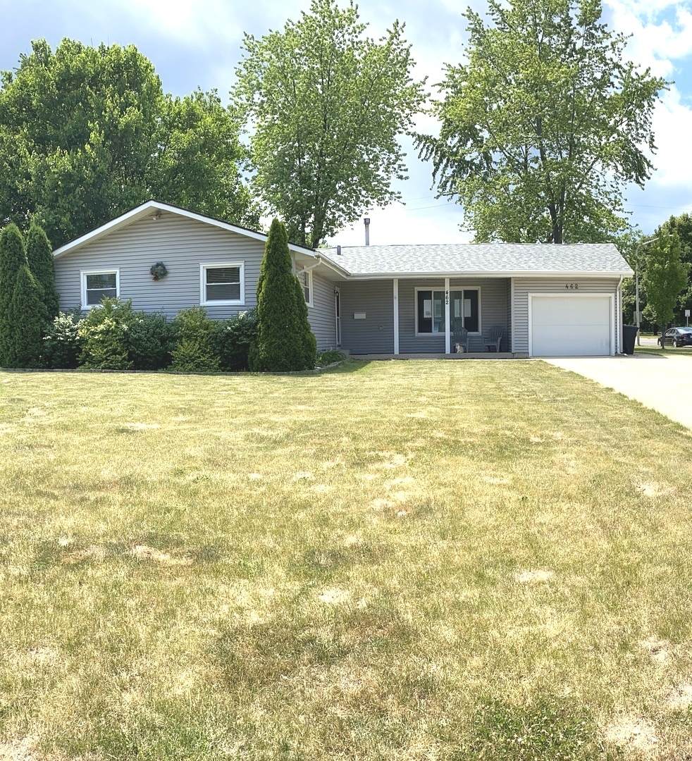 462 Silverleaf Boulevard - Photo 1