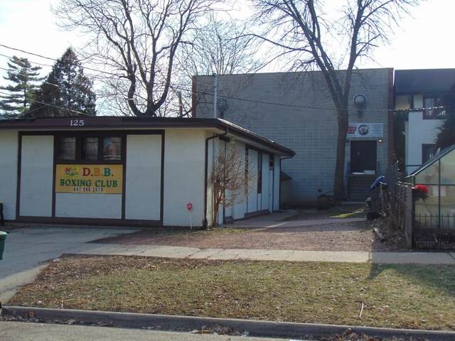 443 Genesee Street - Photo 1
