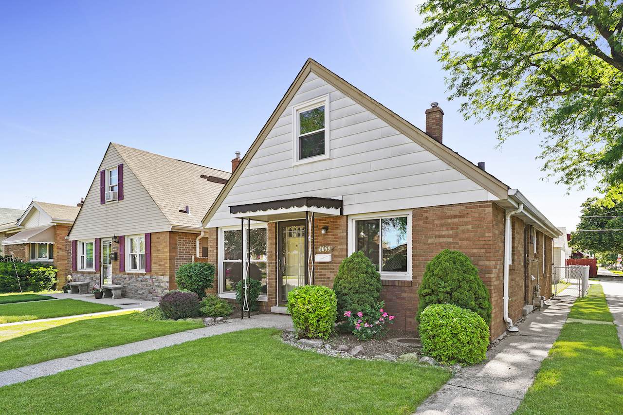 6059 Merrimac Avenue - Photo 1
