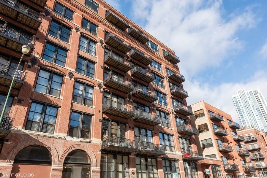226 Clinton Street - Photo 1