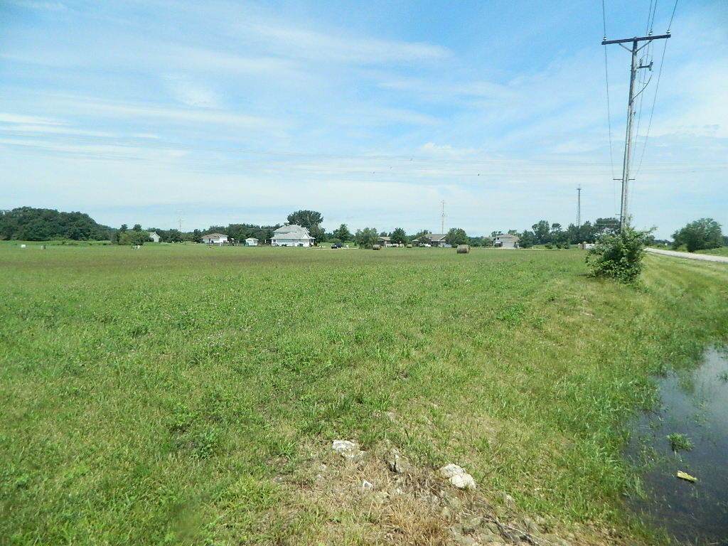 120 Fairway Drive - Photo 1