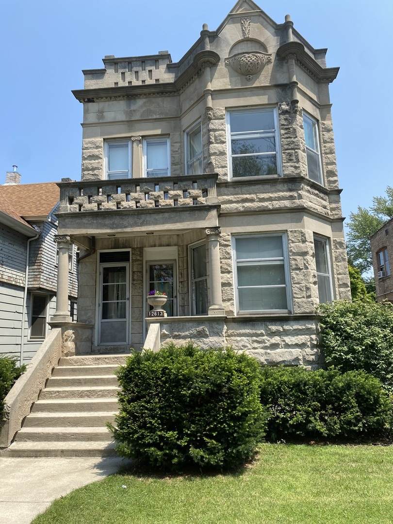 12613 Maple Avenue - Photo 1
