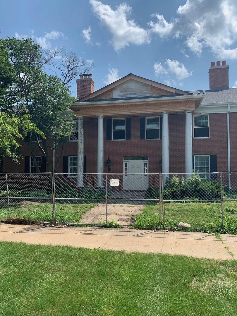 540 Devonshire Lane - Photo 1