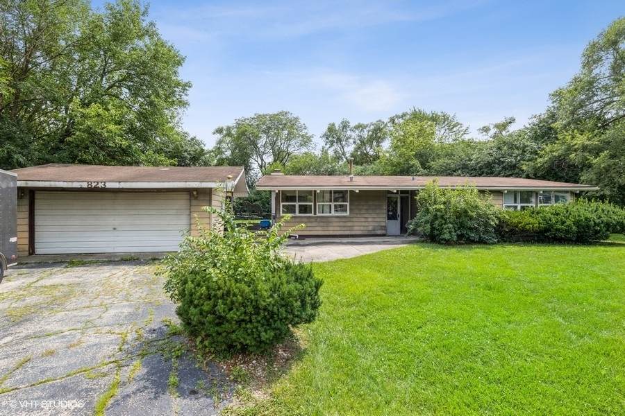 823 Coronet Lane - Photo 1