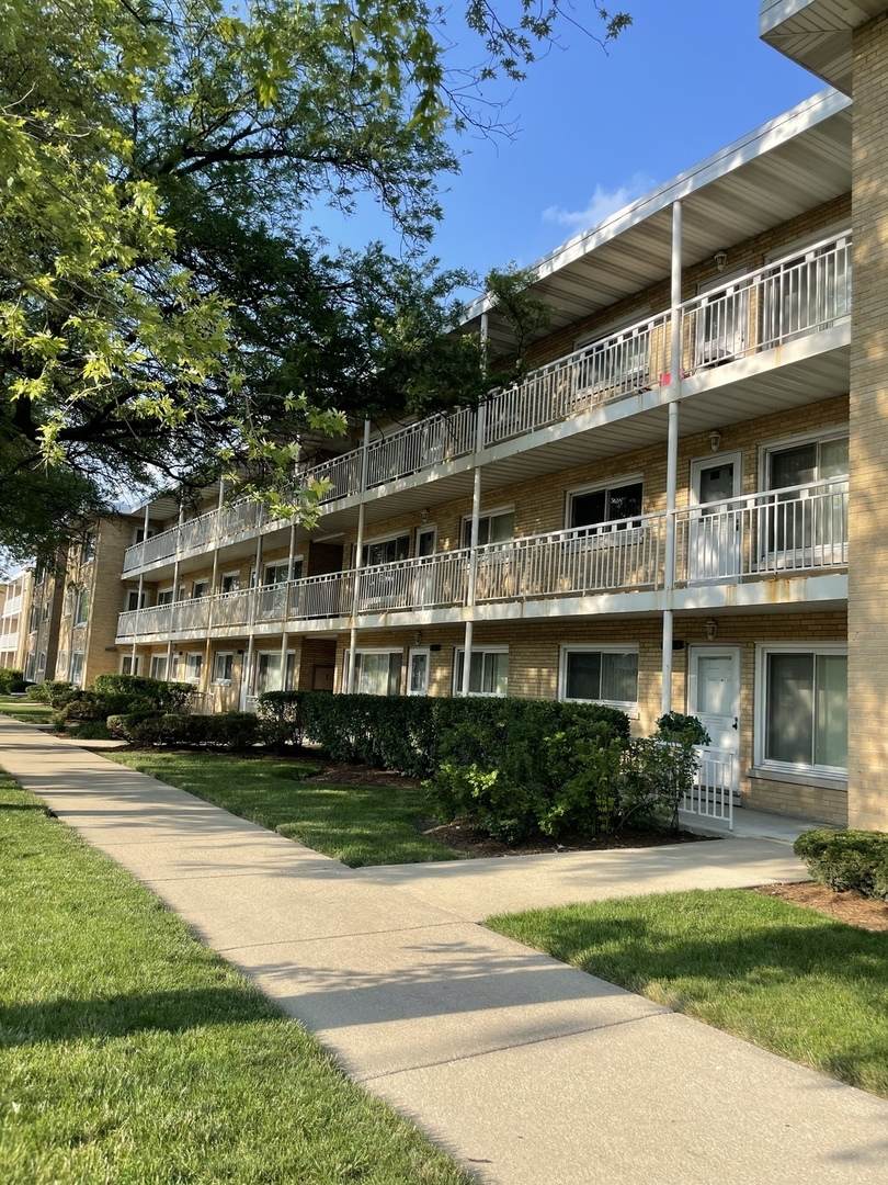 4907 Harlem Avenue - Photo 1