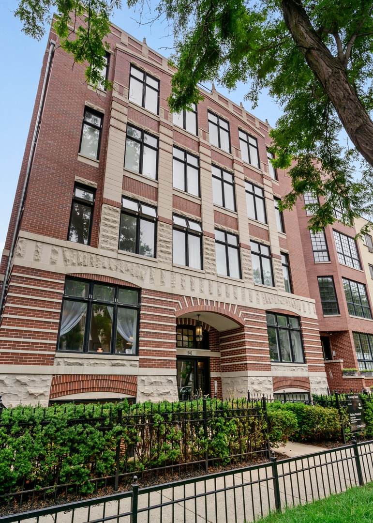 540 Oakdale Avenue - Photo 1