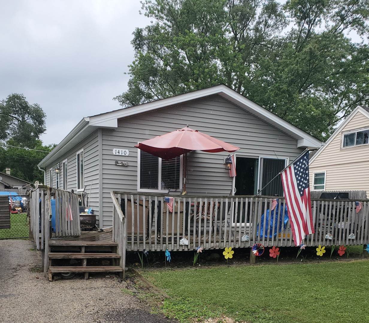 1410 Ardmore Drive - Photo 1