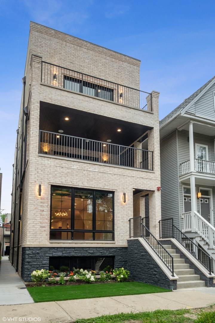 1421 Oakdale Avenue - Photo 1