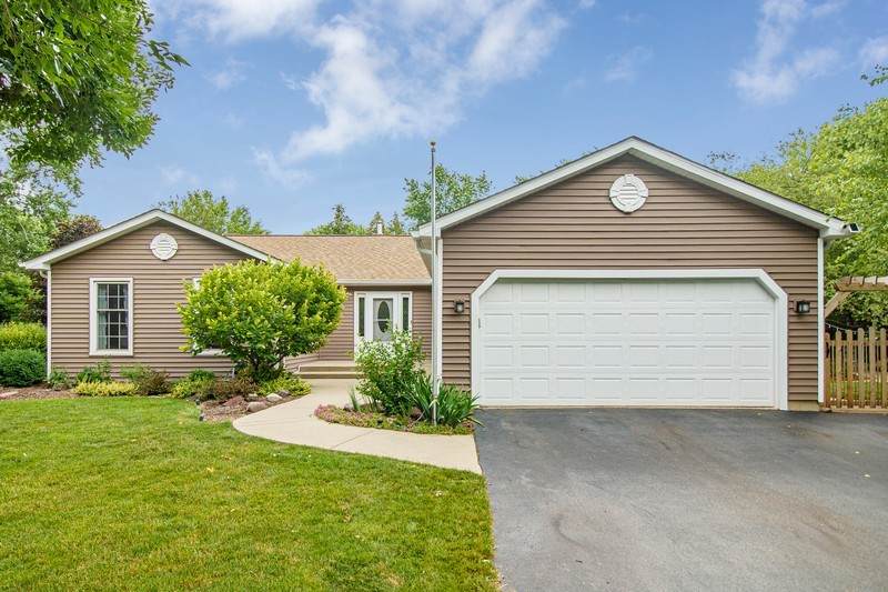 1528 Hyde Park Lane - Photo 1