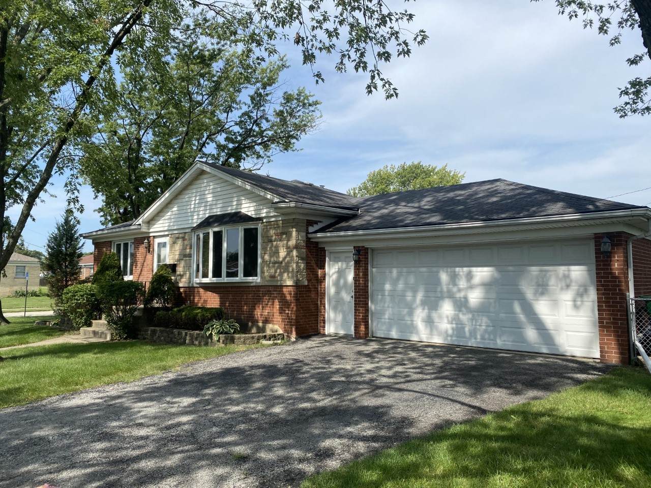 1962 Burns Avenue - Photo 1