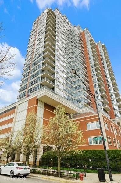 1600 Prairie Avenue - Photo 1
