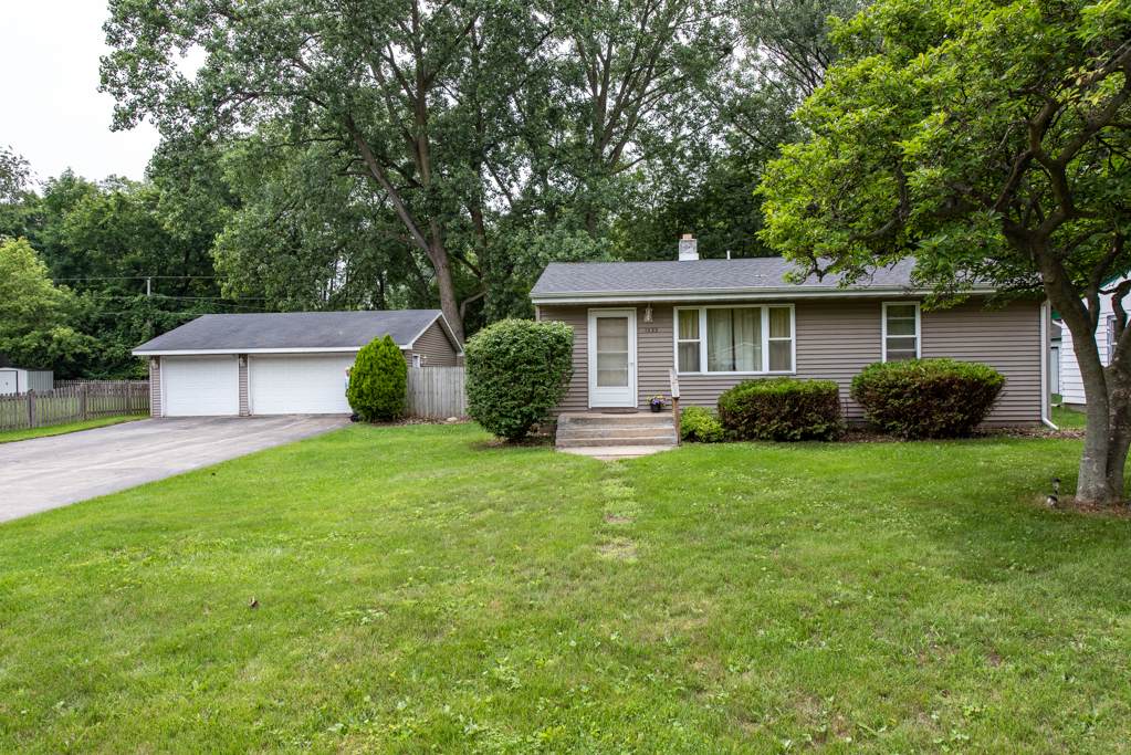 1322 Aiken Court - Photo 1