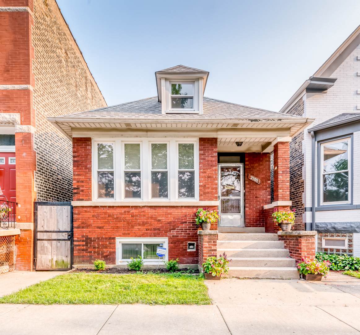 2509 Superior Street - Photo 1