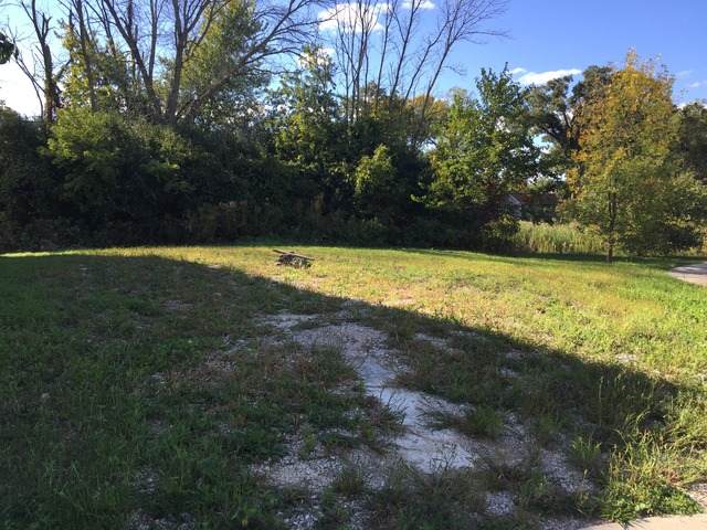 18229 Banbury Drive - Photo 1