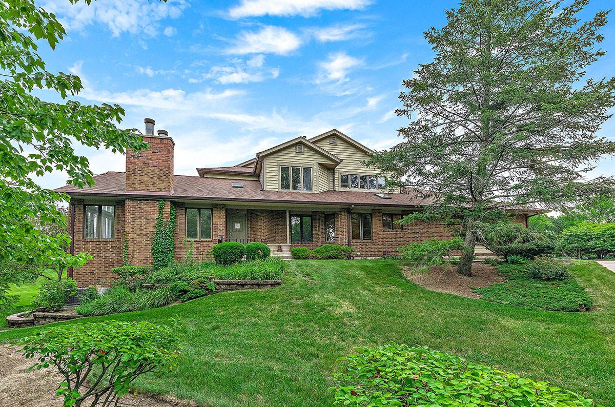 1137 Mistwood Place - Photo 1