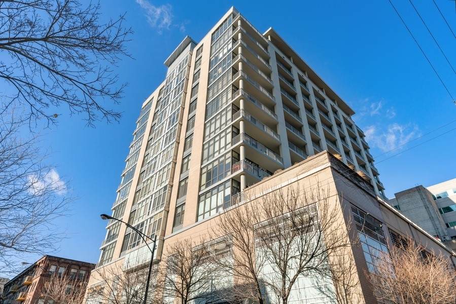 212 Cullerton Street - Photo 1