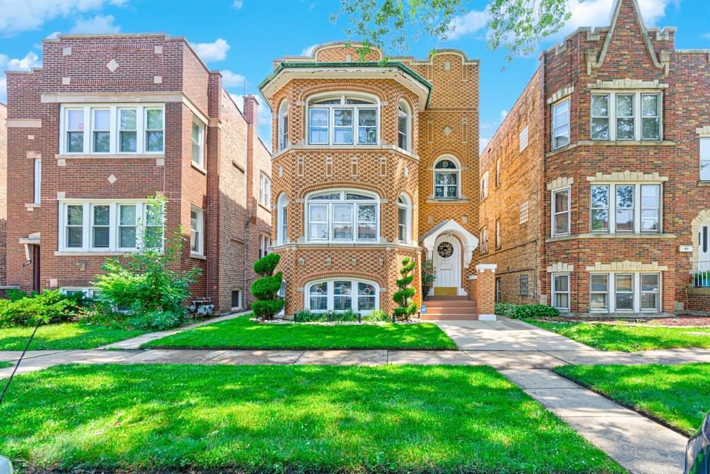 1837 Kenilworth Avenue - Photo 1