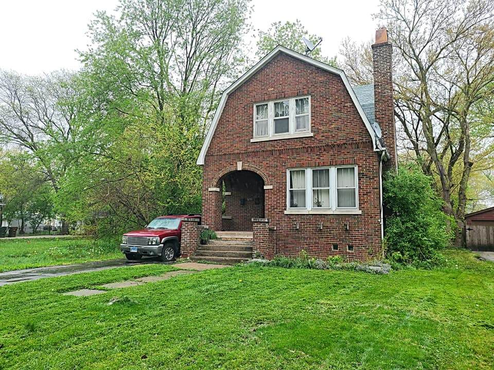 16931 Anthony Avenue - Photo 1
