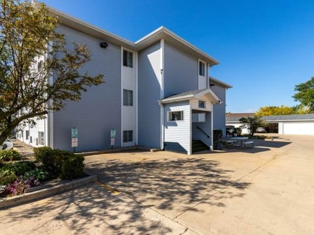 3170 Monroe Street - Photo 1