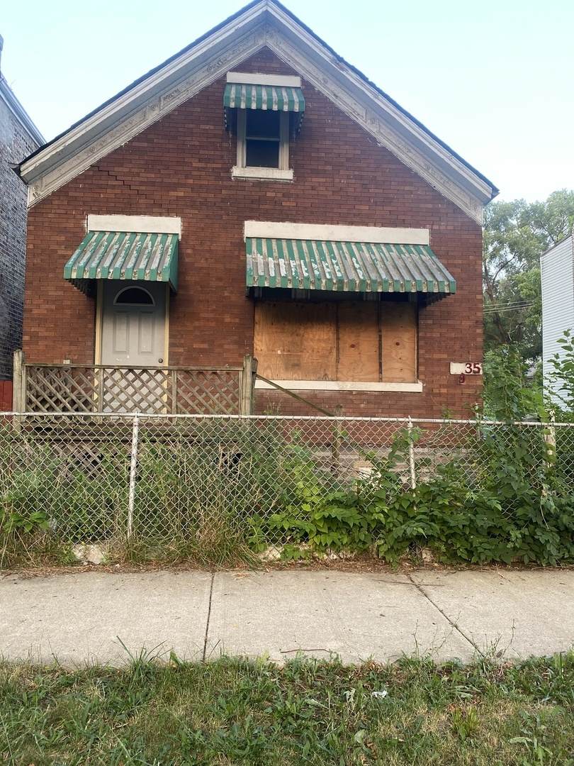 1635 Kedvale Avenue - Photo 1