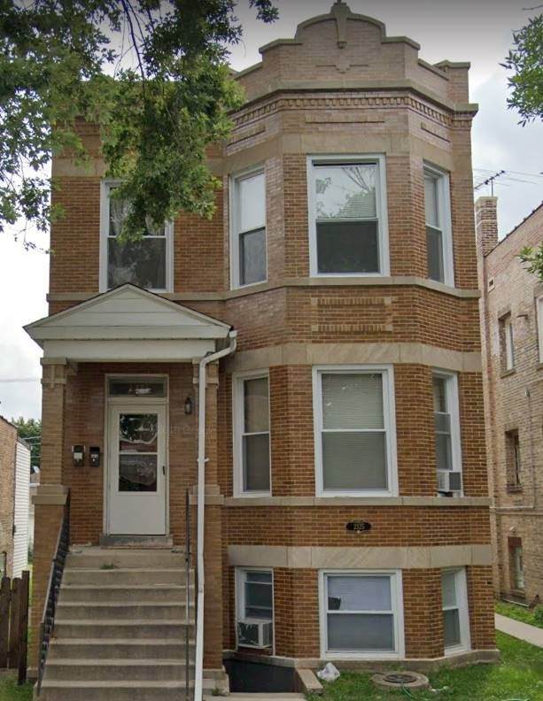 2325 Lombard Avenue - Photo 1