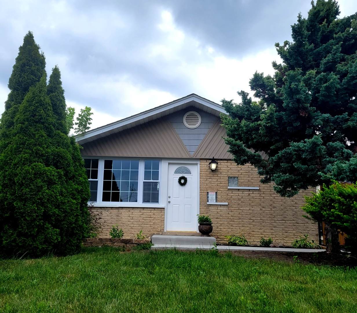 7612 Lockwood Avenue - Photo 1