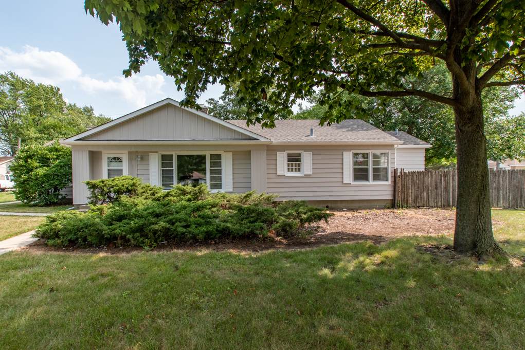 1321 Glen Flora Avenue - Photo 1