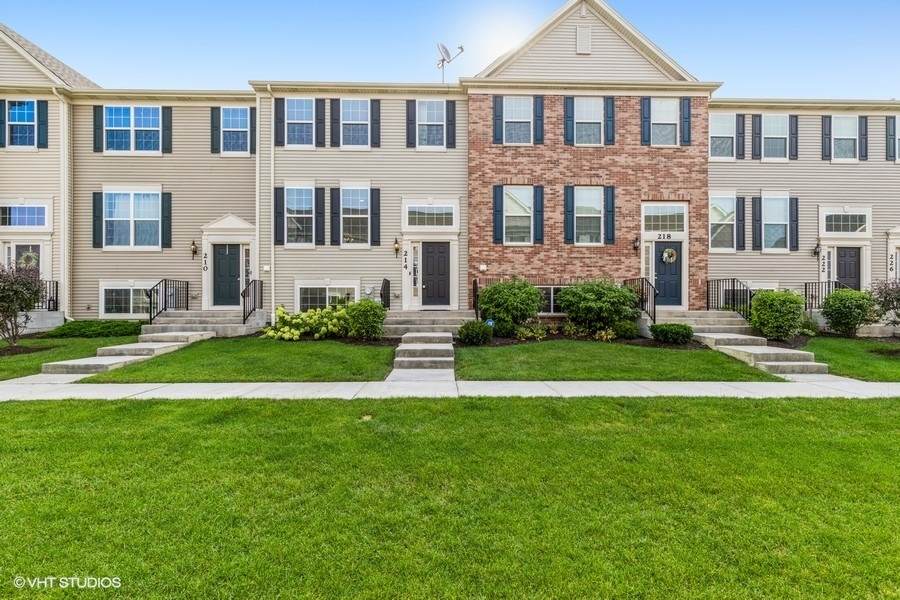 214 Lionel Drive - Photo 1