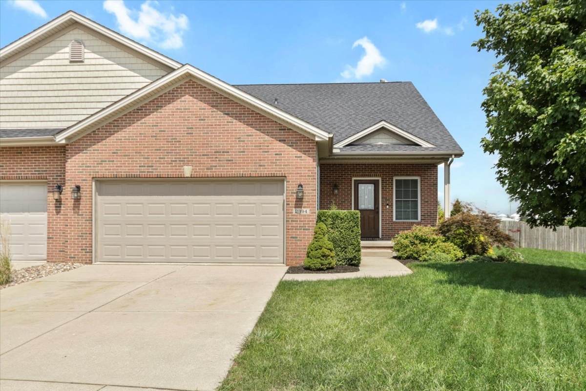 2394 Callard Lane - Photo 1