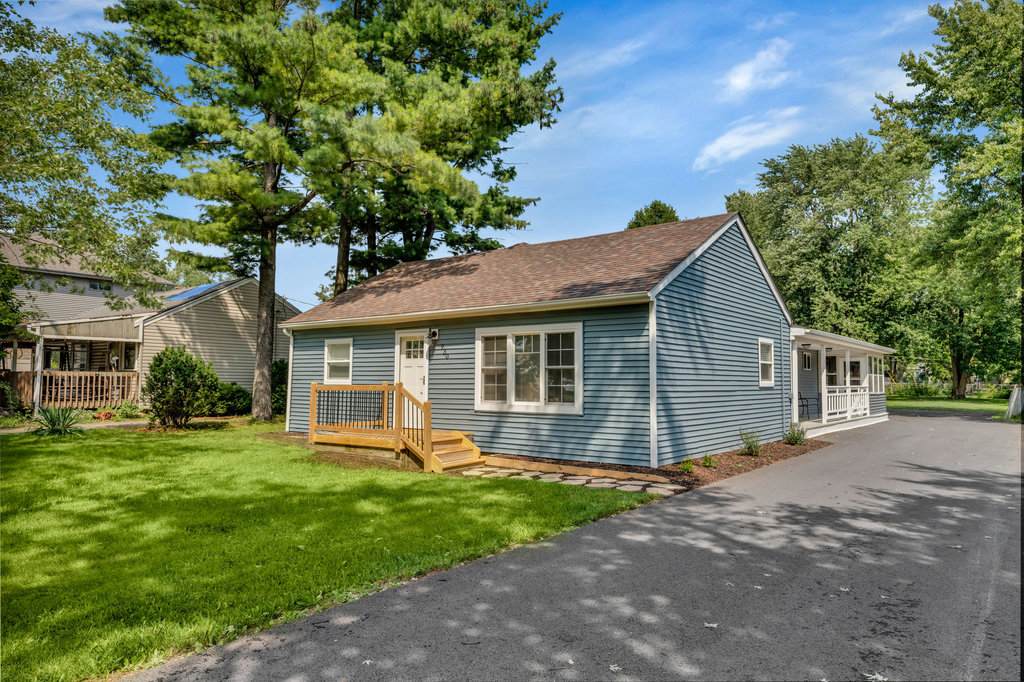 930 Wisconsin Road - Photo 1