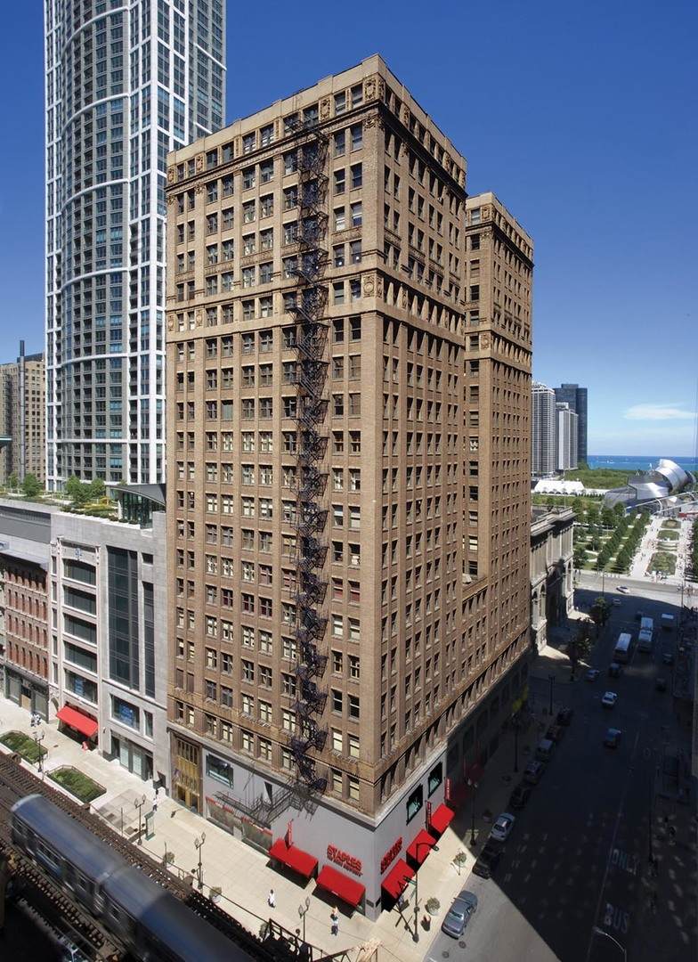 111 Wabash Avenue - Photo 1