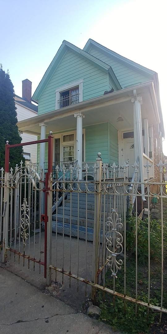 1754 Albany Avenue - Photo 1
