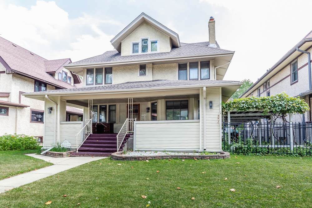 216 Ridgeland Avenue - Photo 1