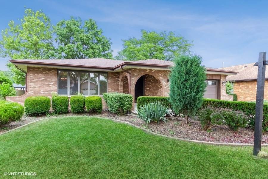 7624 157th Street - Photo 1