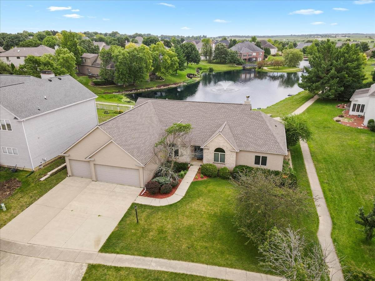 3207 Countrybend Lane - Photo 1