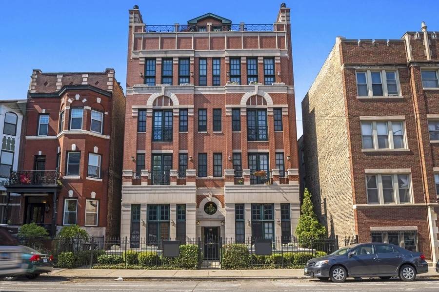 836 Fullerton Avenue - Photo 1