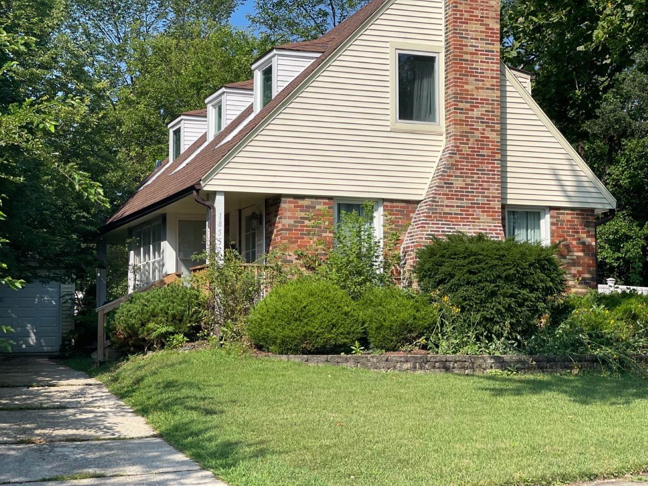 18552 Argyle Avenue - Photo 1