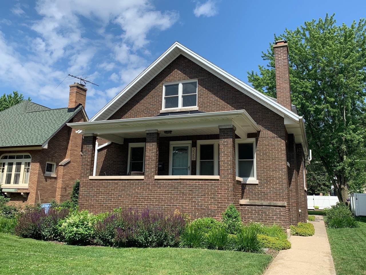 225 Maple Avenue - Photo 1